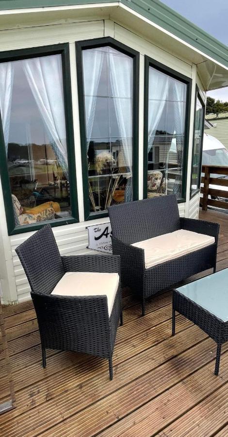 Caravan Rabbit House No 81 At Three Lochs Holiday Park Newton Stewart Buitenkant foto